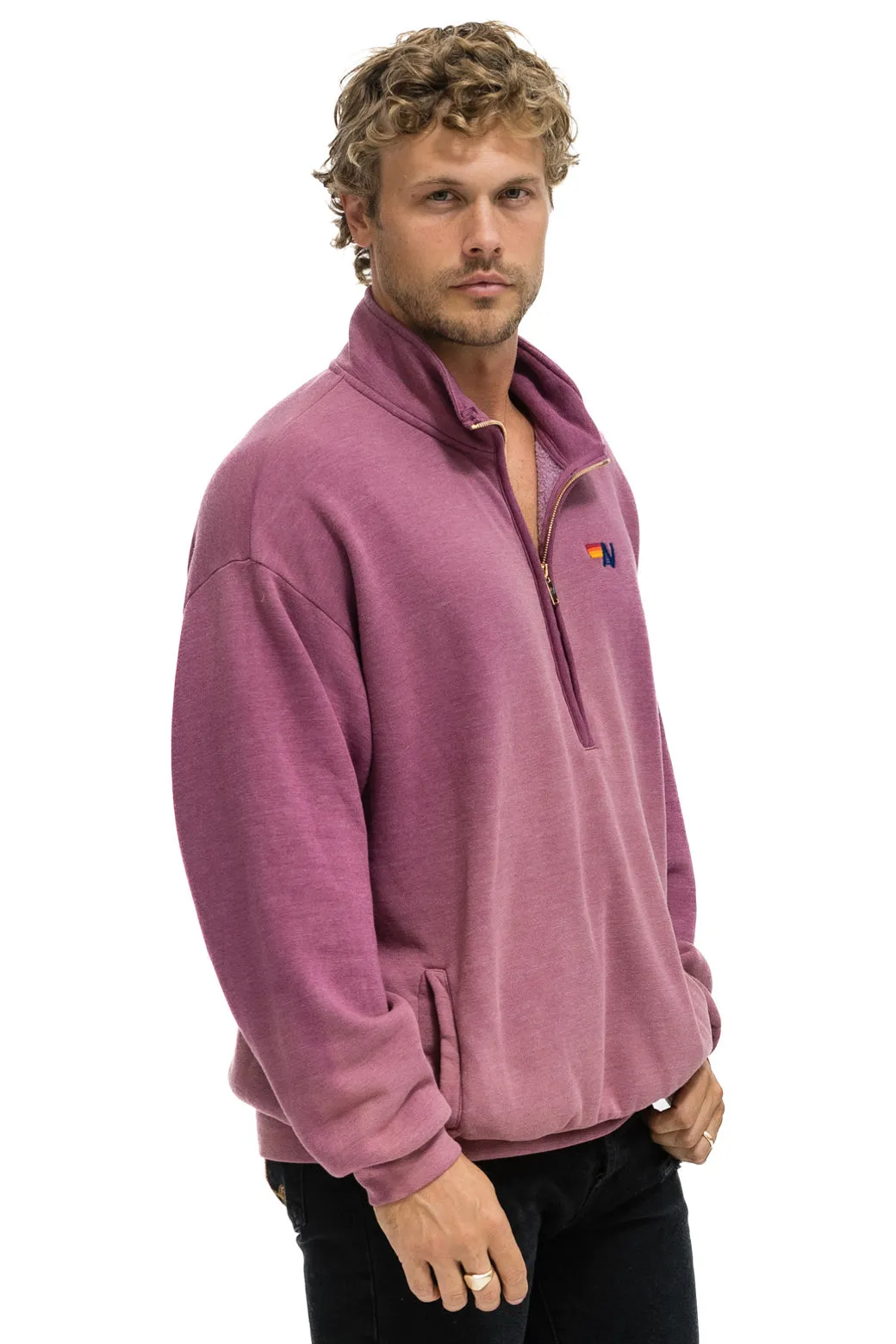 ESSENTIAL HALF ZIP RELAXED SWEATSHIRT - FADED BERRY