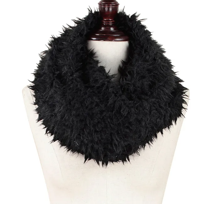 Faux Fur Twisted Tube