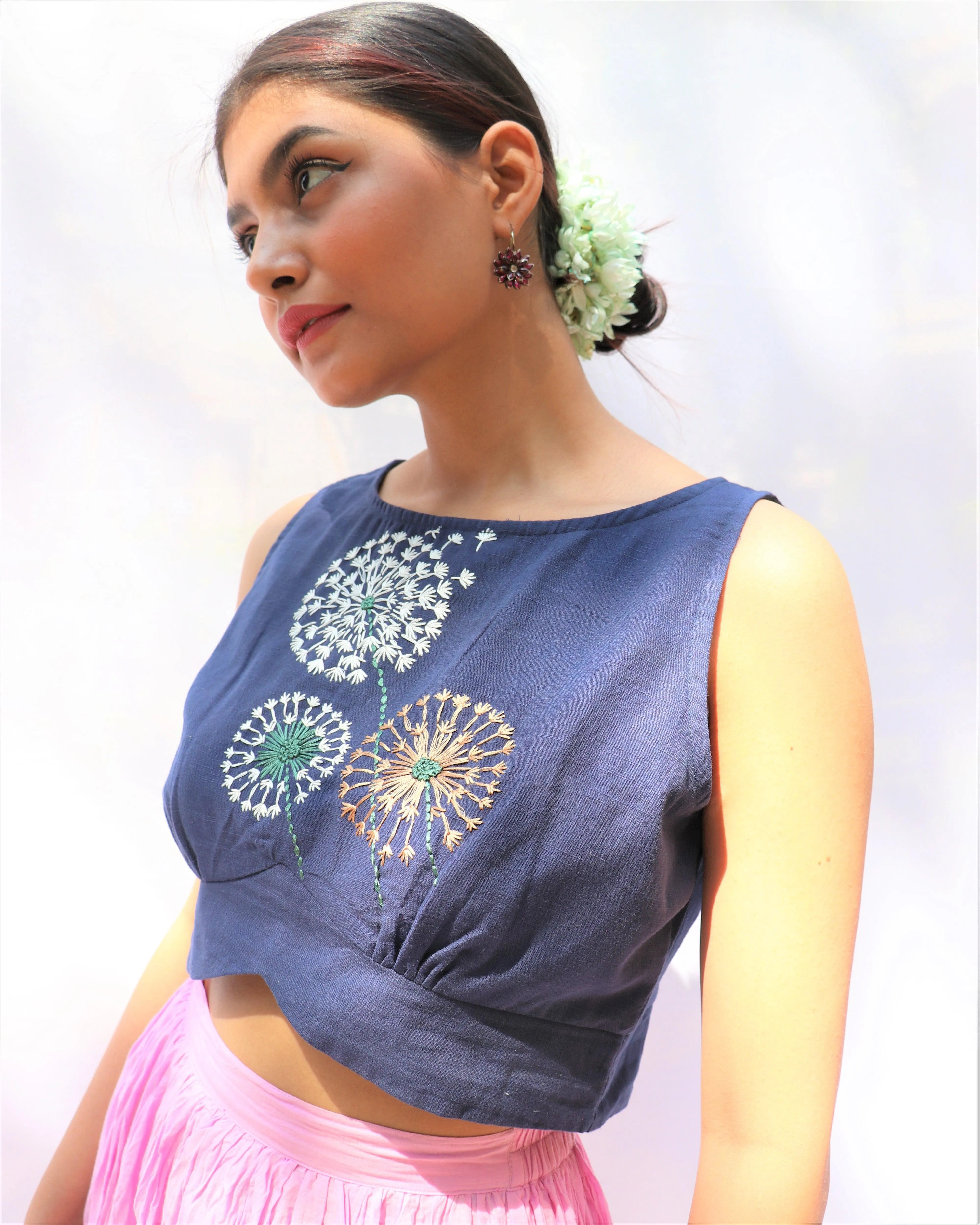 Flora Blue Dandelion Sleeveless Hand-Embroidered Handwoven Cotton Blouse - Fos