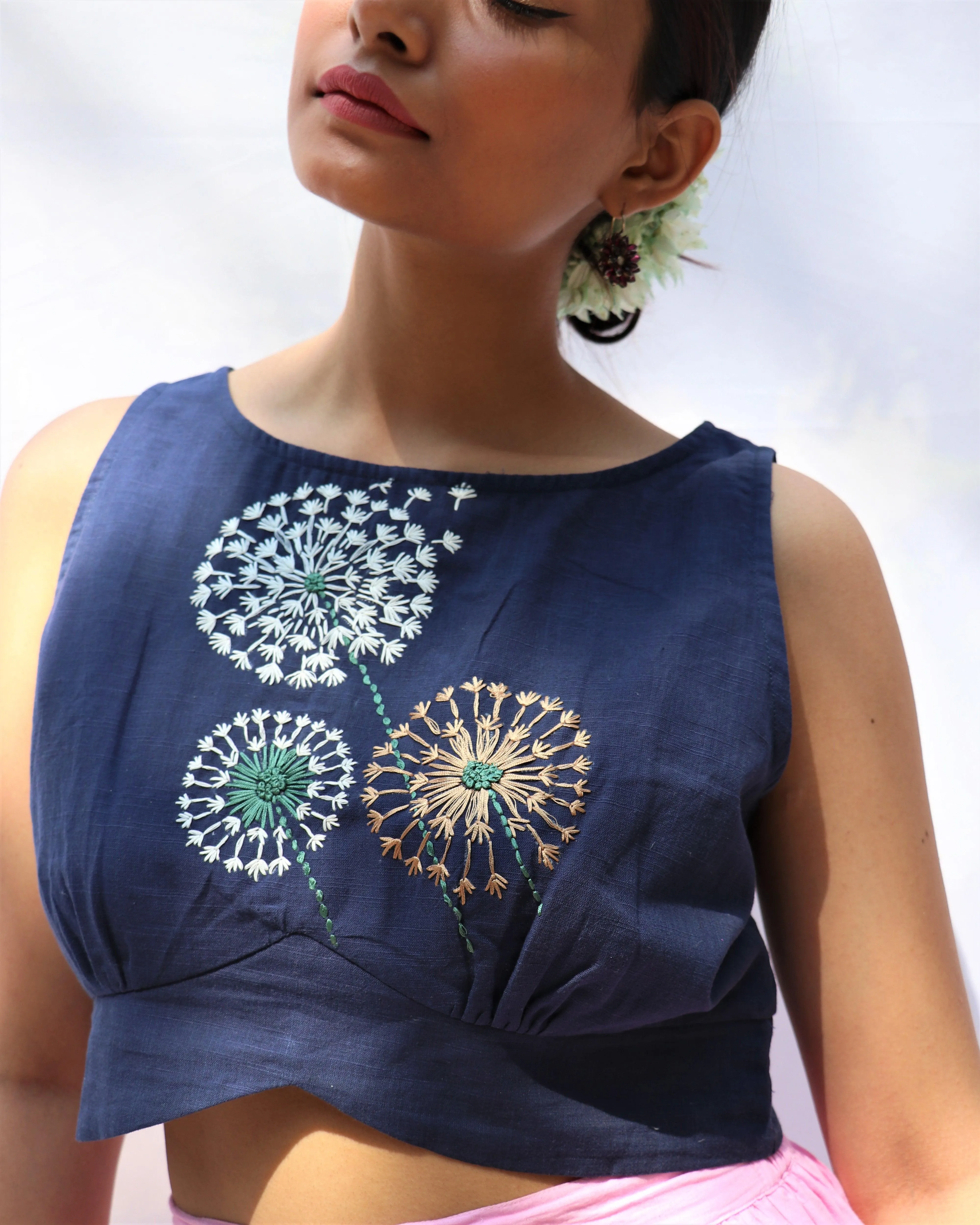 Flora Blue Dandelion Sleeveless Hand-Embroidered Handwoven Cotton Blouse - Fos