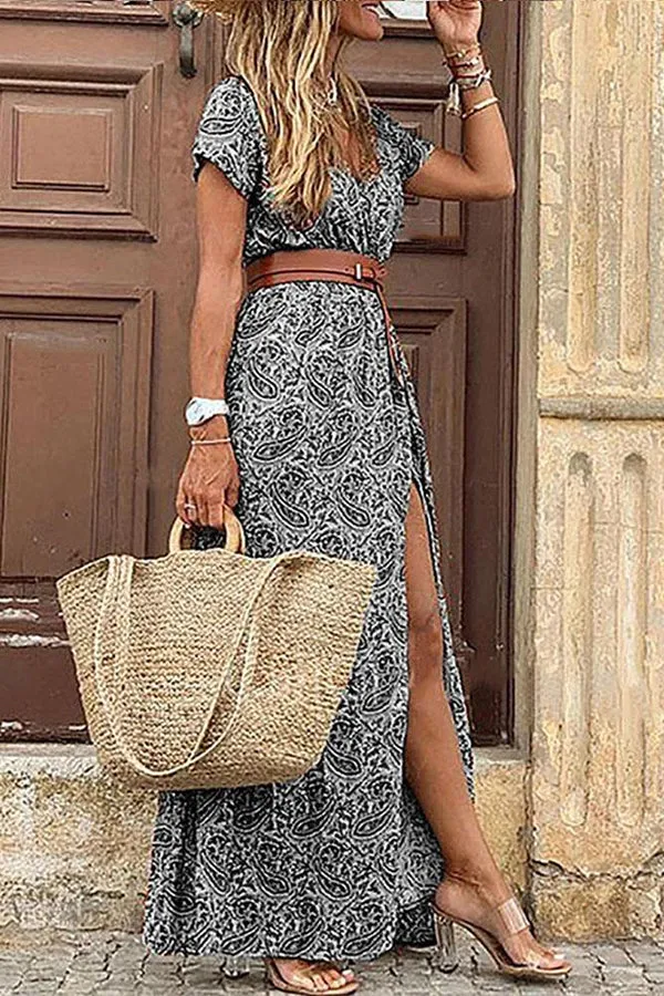 Lilipretty Forgotten Story Paisley Maxi Dress (belt Included)