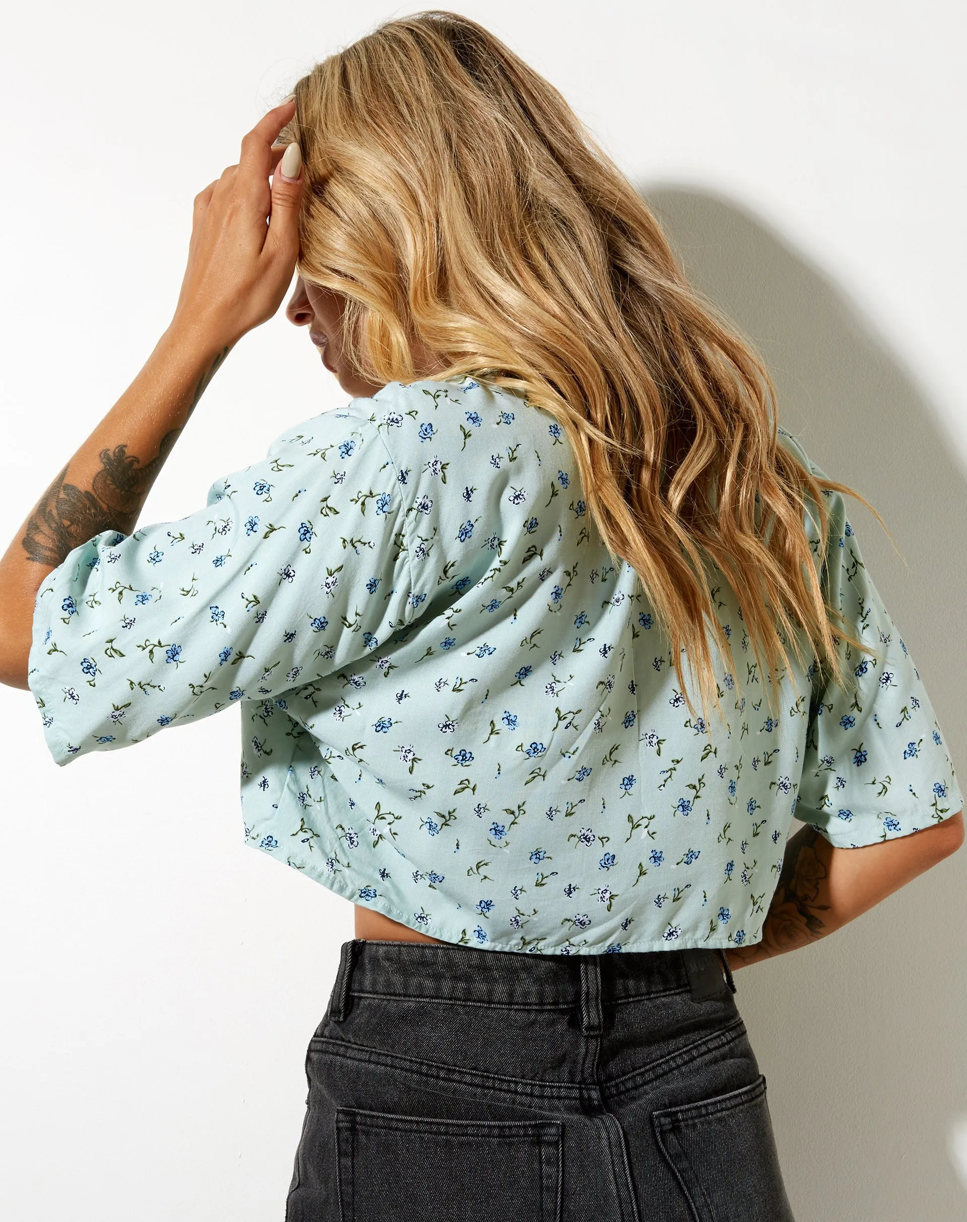 Nindia Shirt in Pretty Petal Green