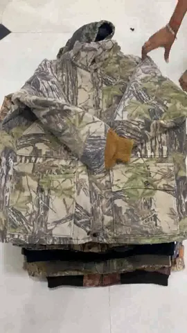 Real Tree Jackets - 25 Pieces