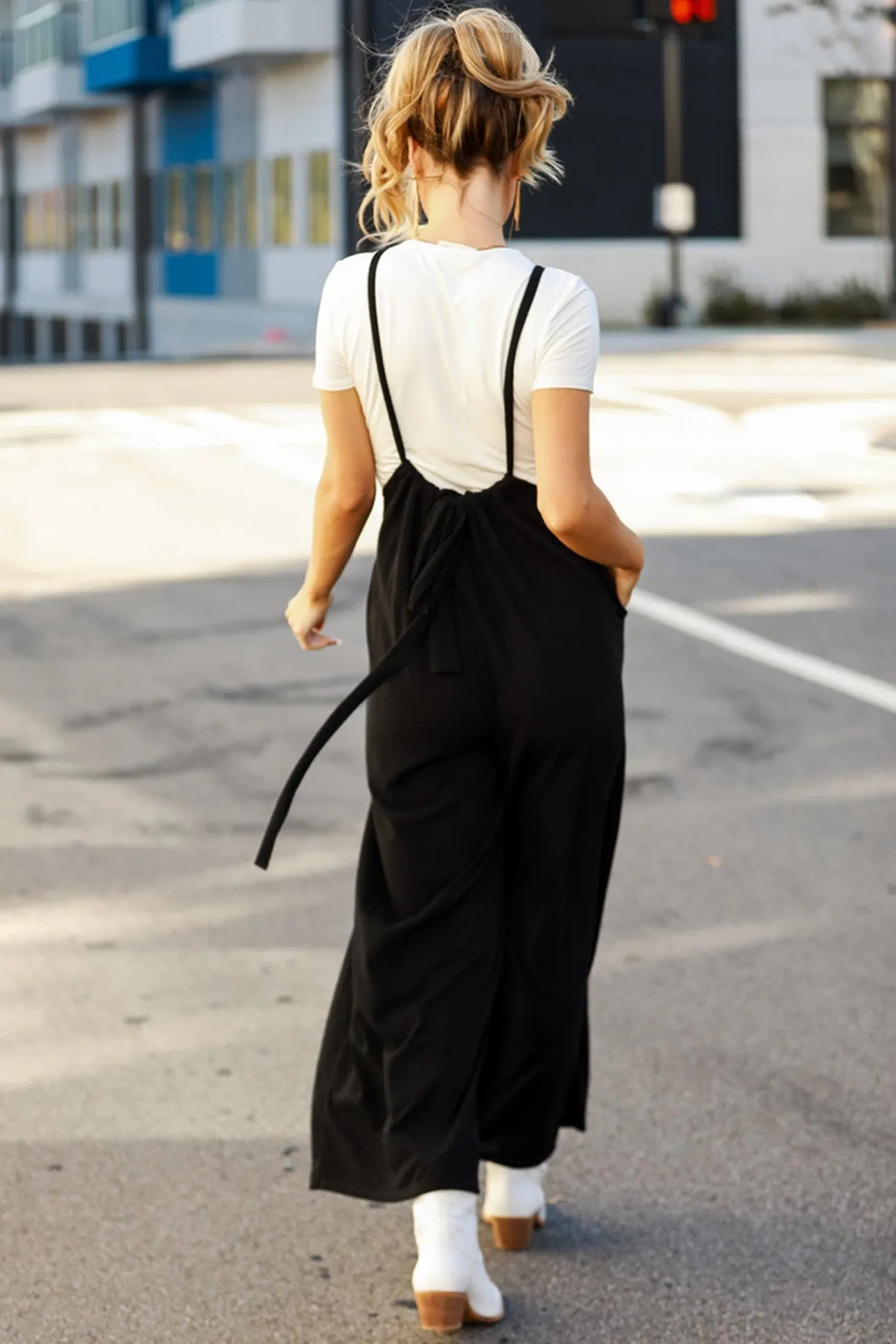 Spaghetti Straps Tie-back Jumpsuits